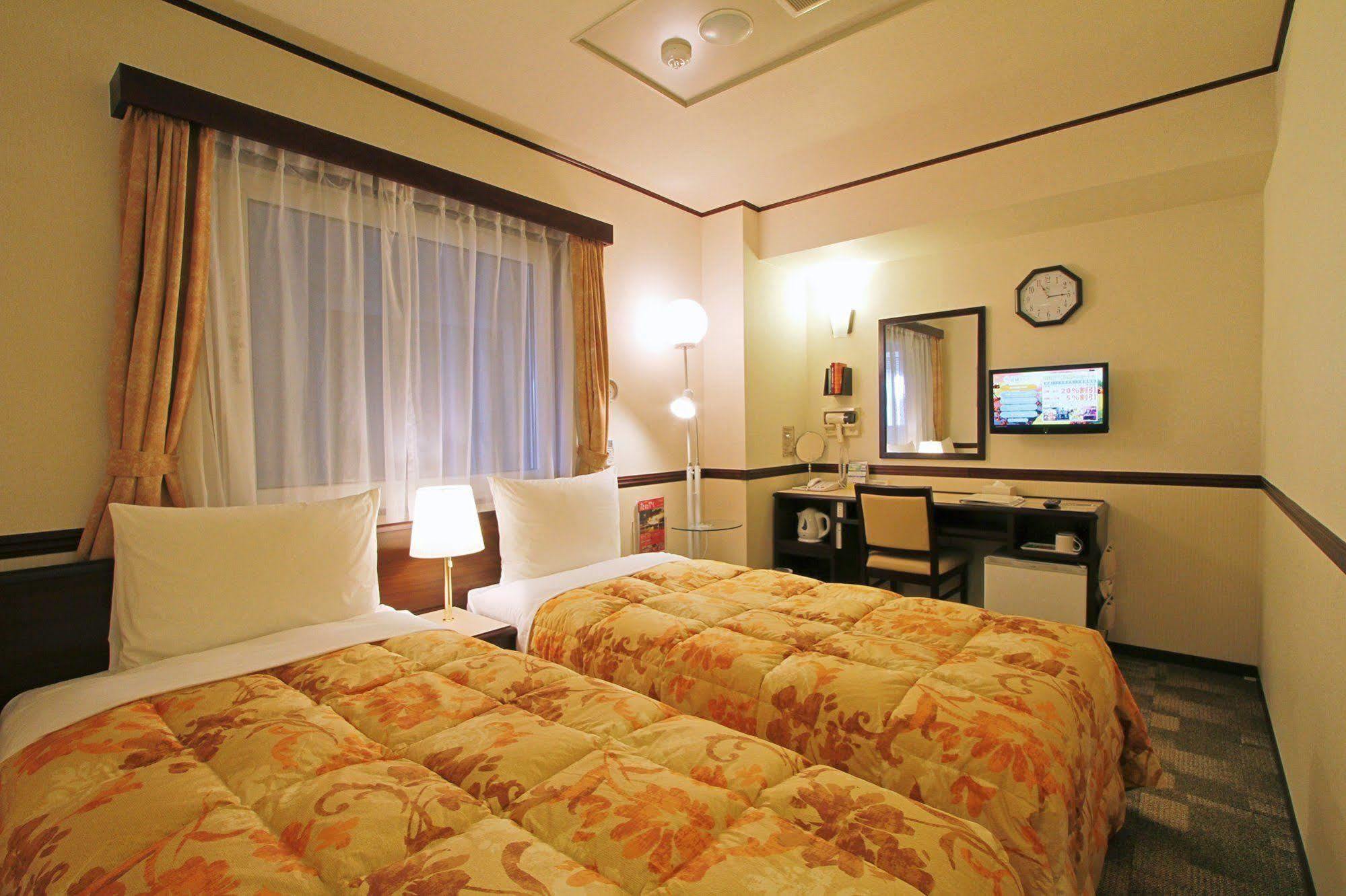 Toyoko Inn Jr Yokohama Sen Sagamihara Ekimae Kültér fotó